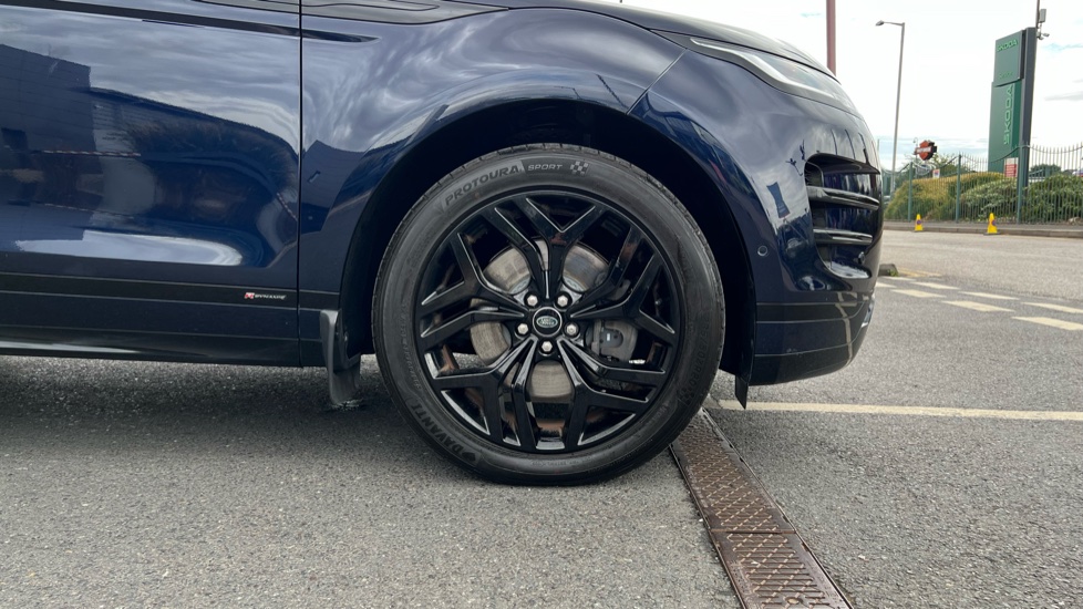 Land Rover Range Rover Evoque 2.0 D200 R-Dynamic S 5dr Auto Diesel Hatchback - Image 8