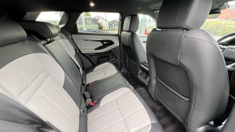 Land Rover Range Rover Evoque 2.0 D200 R-Dynamic S 5dr Auto Diesel Hatchback - Image 32
