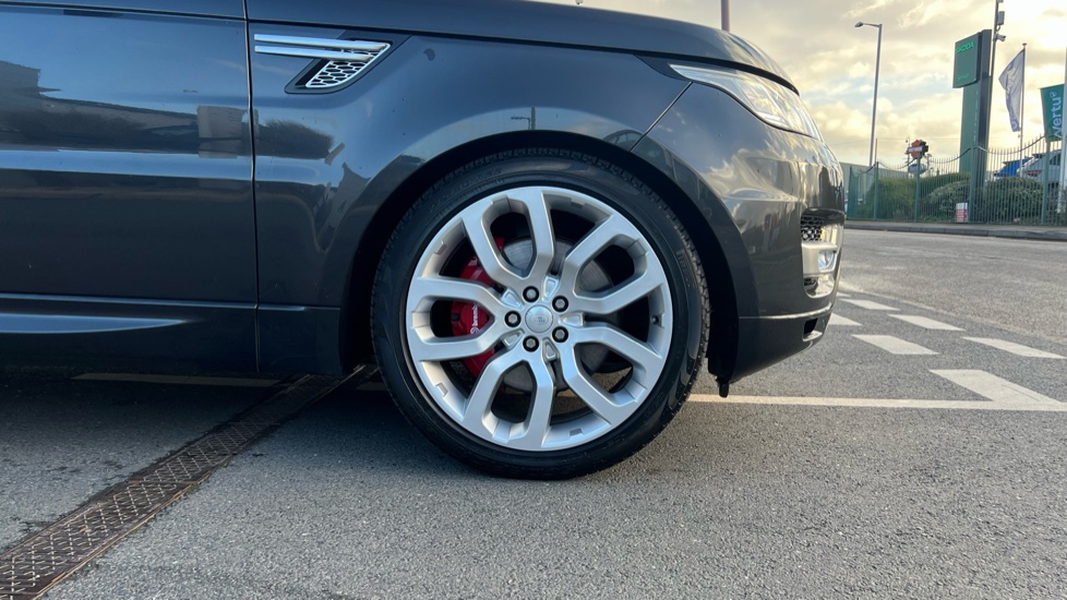 Land Rover Range Rover Sport 3.0 SDV6 [306] HSE 5dr Auto Diesel Estate - Image 8