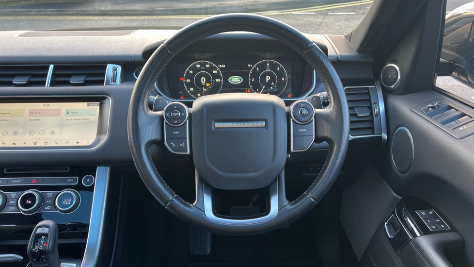 Land Rover Range Rover Sport 3.0 SDV6 [306] HSE 5dr Auto Diesel Estate - Image 15