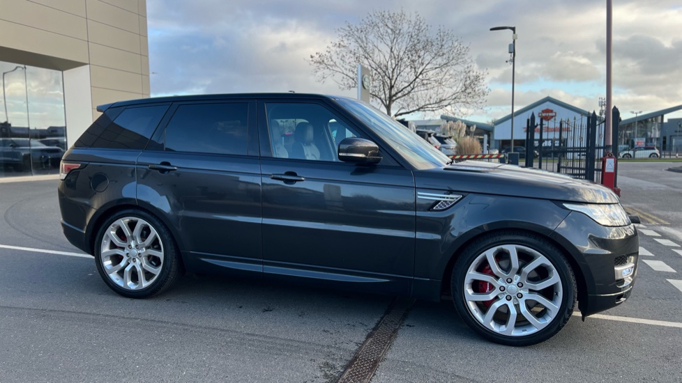 Land Rover Range Rover Sport 3.0 SDV6 [306] HSE 5dr Auto Diesel Estate - Image 26