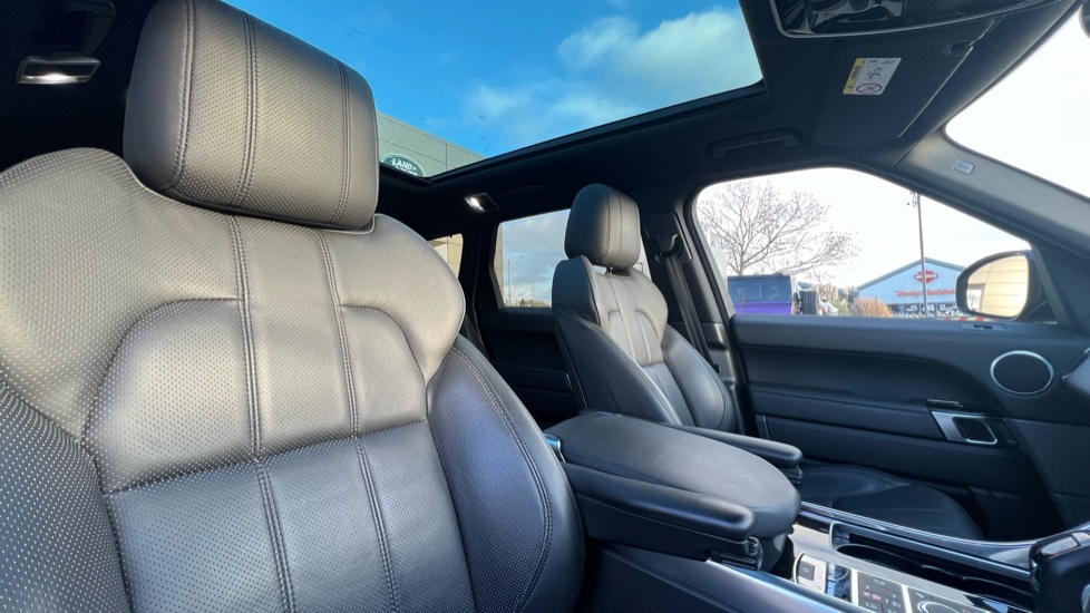 Land Rover Range Rover Sport 3.0 SDV6 [306] HSE 5dr Auto Diesel Estate - Image 37