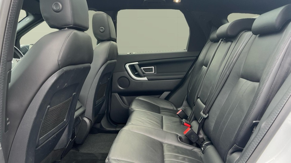 Land Rover Discovery Sport 2.0 TD4 180 Landmark 5dr Auto Diesel Station Wagon - Image 4