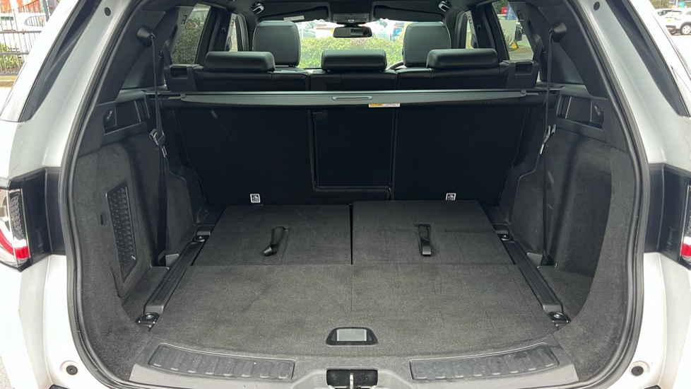 Land Rover Discovery Sport 2.0 TD4 180 Landmark 5dr Auto Diesel Station Wagon - Image 10