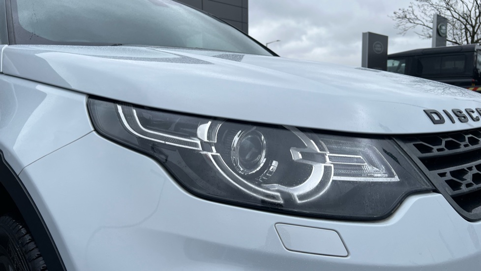 Land Rover Discovery Sport 2.0 TD4 180 Landmark 5dr Auto Diesel Station Wagon - Image 17
