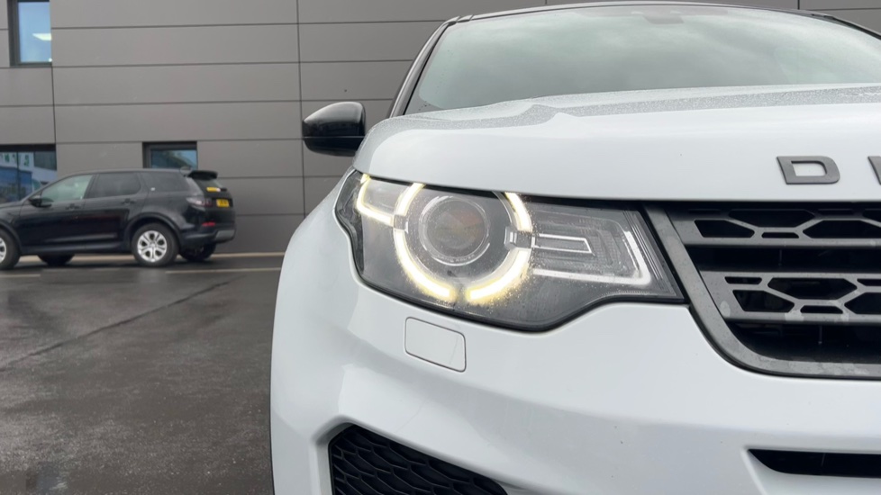 Land Rover Discovery Sport 2.0 TD4 180 Landmark 5dr Auto Diesel Station Wagon - Image 29