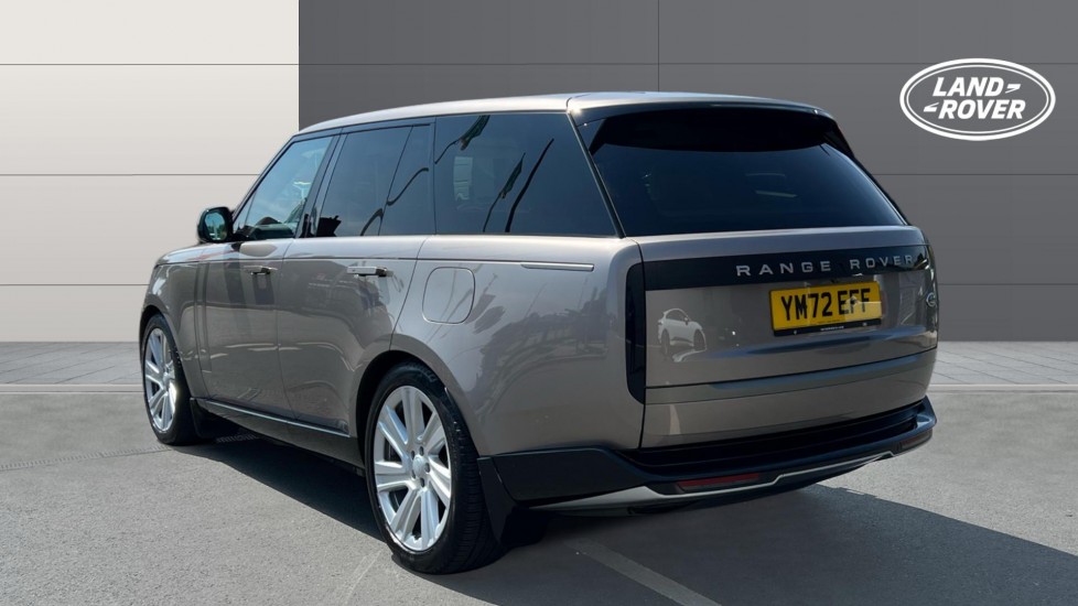 Land Rover Range Rover 3.0 P440e HSE 4dr Auto Estate - Image 2