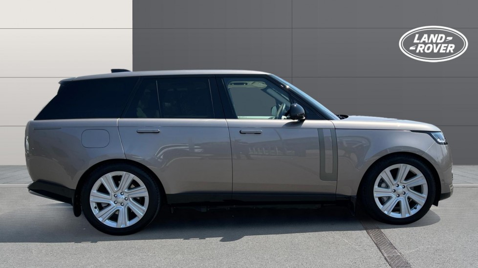 Land Rover Range Rover 3.0 P440e HSE 4dr Auto Estate - Image 5