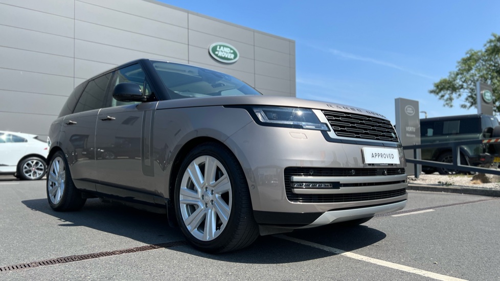 Land Rover Range Rover 3.0 P440e HSE 4dr Auto Estate - Image 25