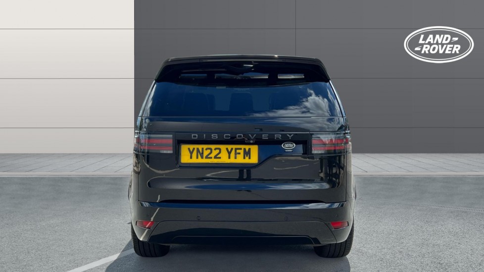 Land Rover Discovery 3.0 D300 R-Dynamic HSE 5dr Auto Diesel Station Wagon - Image 6