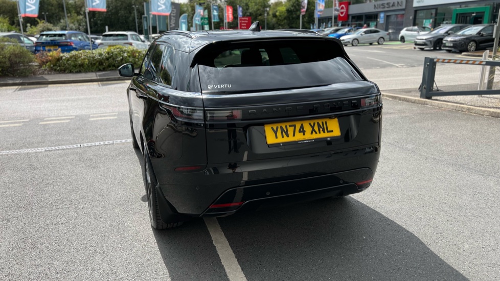 Land Rover Range Rover Velar 2.0 D200 MHEV Dynamic SE 5dr Auto Diesel Estate - Image 28