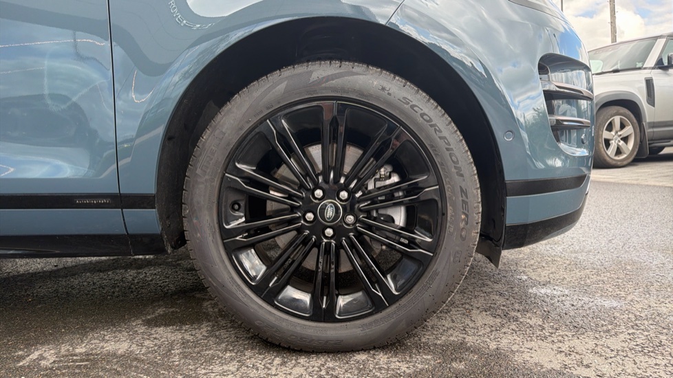 Land Rover Range Rover Evoque 2.0 D200 Autobiography 5dr Auto [Revised] Diesel Hatchback - Image 8