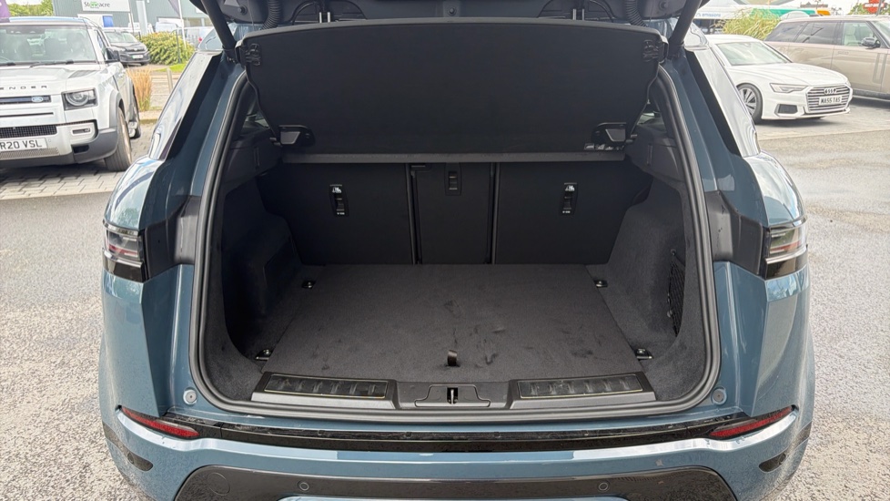 Land Rover Range Rover Evoque 2.0 D200 Autobiography 5dr Auto [Revised] Diesel Hatchback - Image 10