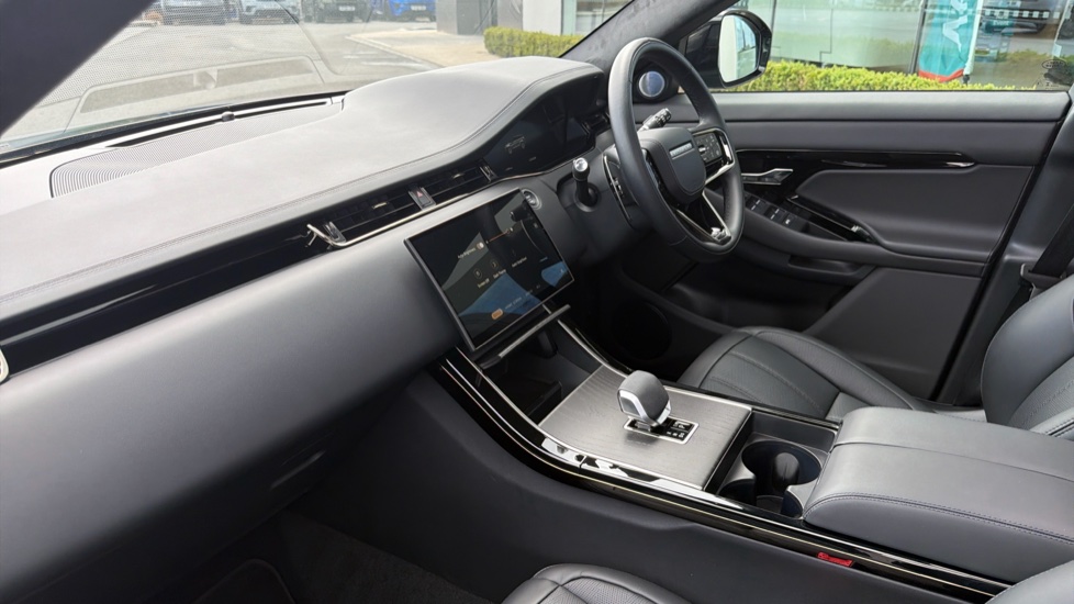 Land Rover Range Rover Evoque 2.0 D200 Autobiography 5dr Auto [Revised] Diesel Hatchback - Image 43