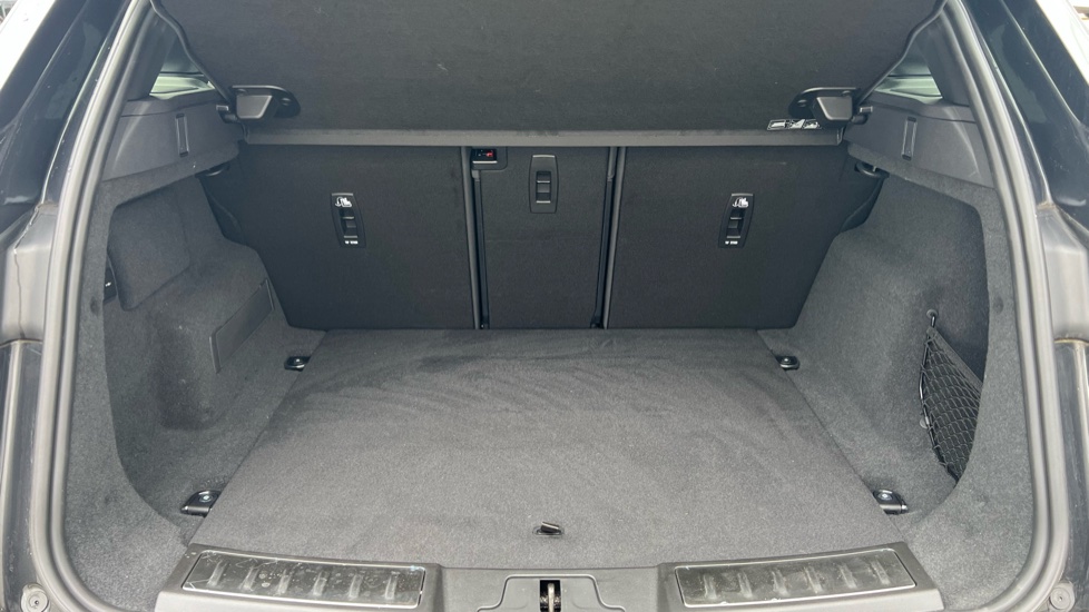 Land Rover Range Rover Evoque 2.0 D200 Autobiography 5dr Auto [Revised] Diesel Hatchback - Image 10
