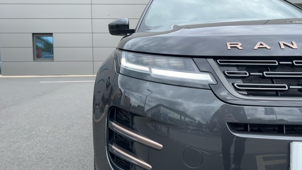 Land Rover Range Rover Evoque 2.0 D200 Autobiography 5dr Auto [Revised] Diesel Hatchback - Image 29