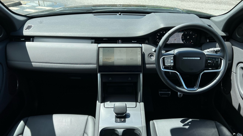Land Rover Discovery Sport 2.0 D200 Dynamic SE 5dr Auto [5 Seat] Diesel Station Wagon - Image 9