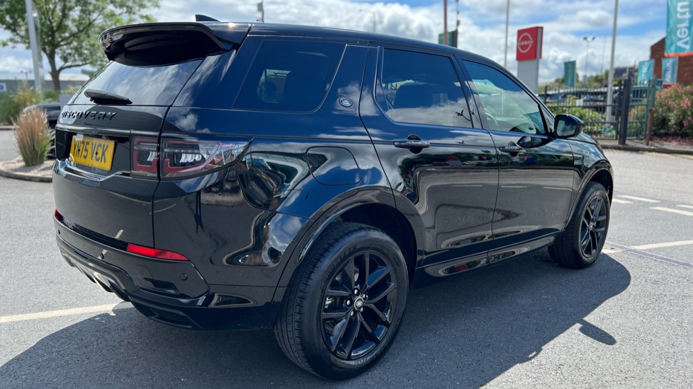 Land Rover Discovery Sport 2.0 D200 Dynamic SE 5dr Auto [5 Seat] Diesel Station Wagon - Image 25