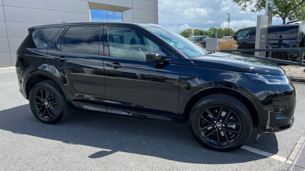 Land Rover Discovery Sport 2.0 D200 Dynamic SE 5dr Auto [5 Seat] Diesel Station Wagon - Image 27