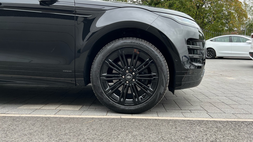 Land Rover Range Rover Evoque 2.0 D200 Autobiography 5dr Auto [Revised] Diesel Hatchback - Image 8