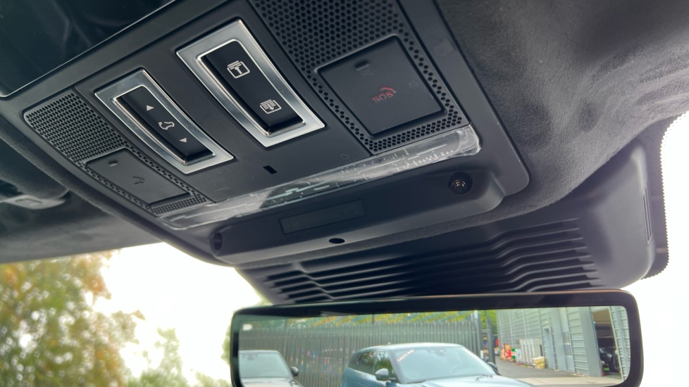 Land Rover Range Rover Evoque 2.0 D200 Autobiography 5dr Auto [Revised] Diesel Hatchback - Image 45