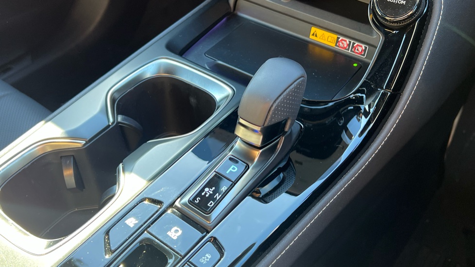 Lexus NX 350h 197 F-Sport 5dr E-CVT Hybrid Estate - Image 13