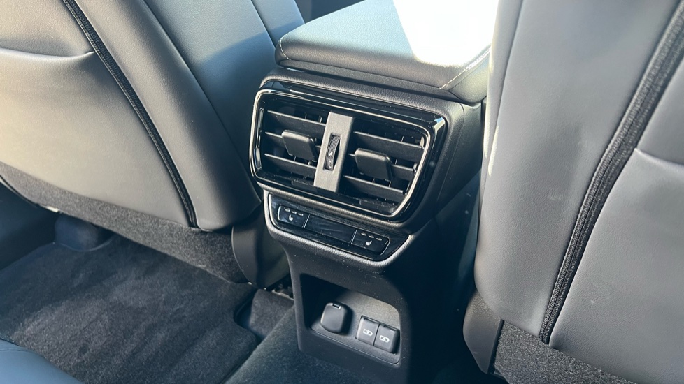 Lexus NX 350h 197 F-Sport 5dr E-CVT Hybrid Estate - Image 18