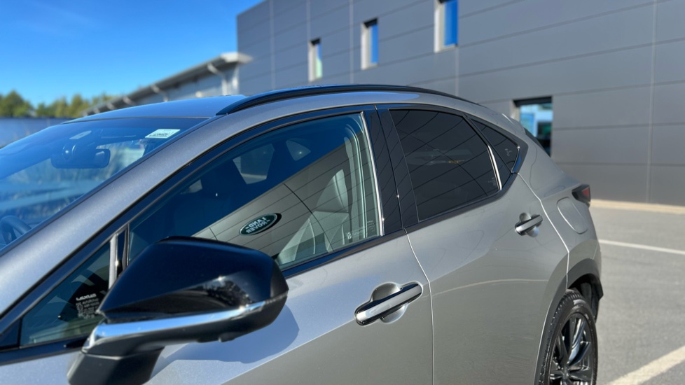 Lexus NX 350h 197 F-Sport 5dr E-CVT Hybrid Estate - Image 22