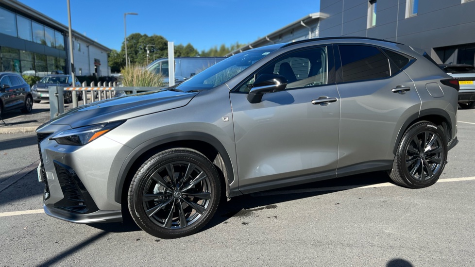 Lexus NX 350h 197 F-Sport 5dr E-CVT Hybrid Estate - Image 23