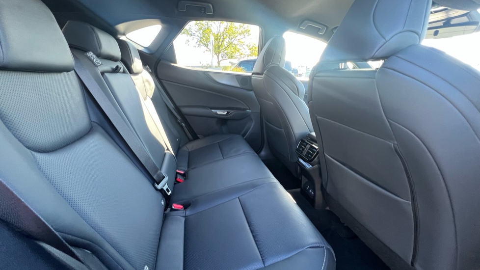 Lexus NX 350h 197 F-Sport 5dr E-CVT Hybrid Estate - Image 32