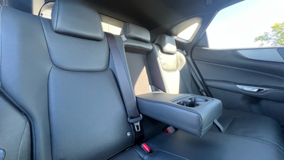 Lexus NX 350h 197 F-Sport 5dr E-CVT Hybrid Estate - Image 33