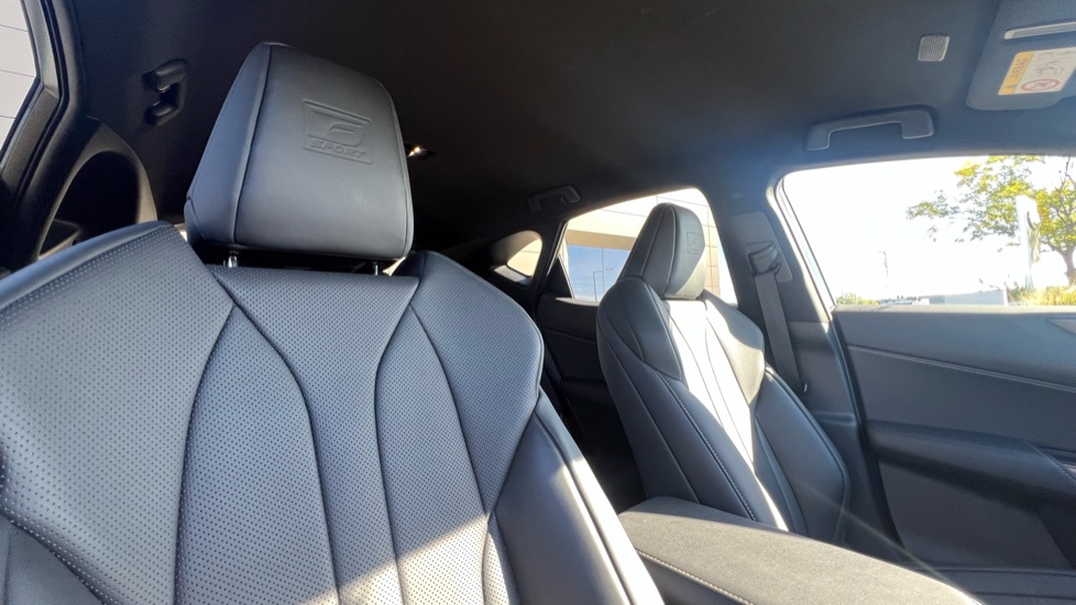 Lexus NX 350h 197 F-Sport 5dr E-CVT Hybrid Estate - Image 37