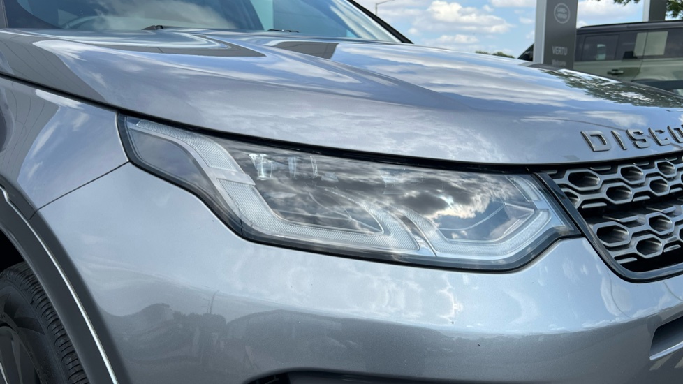 Land Rover Discovery Sport 2.0 D180 R-Dynamic SE 5dr Auto Diesel Station Wagon - Image 17