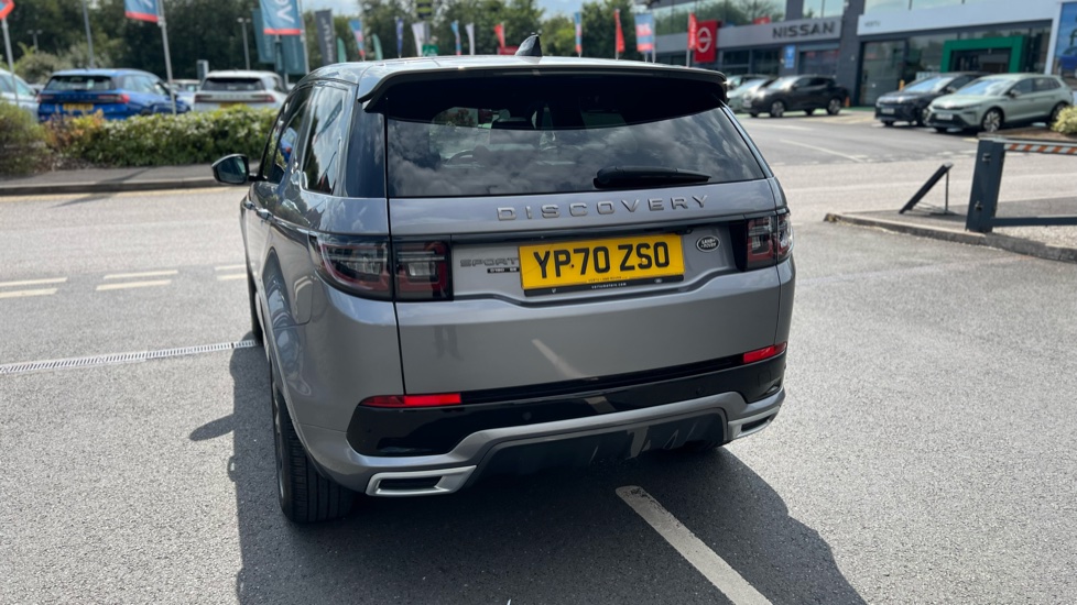 Land Rover Discovery Sport 2.0 D180 R-Dynamic SE 5dr Auto Diesel Station Wagon - Image 28