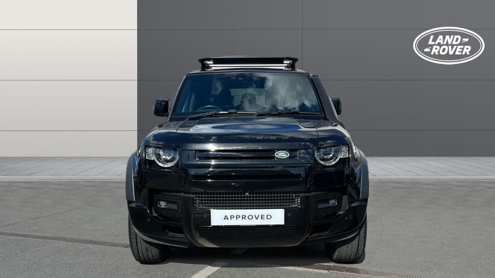 Land Rover Defender 3.0 D250 X-Dynamic HSE 90 3dr Auto Diesel Estate - Image 7