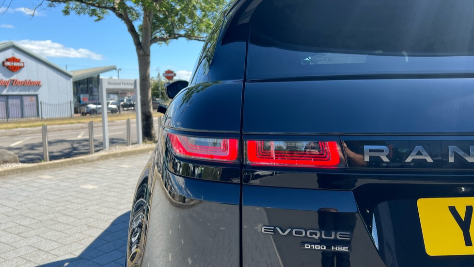 Land Rover Range Rover Evoque 2.0 D180 R-Dynamic HSE 5dr Auto Diesel Hatchback - Image 30