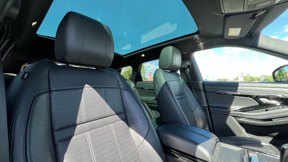 Land Rover Range Rover Evoque 2.0 D180 R-Dynamic HSE 5dr Auto Diesel Hatchback - Image 37