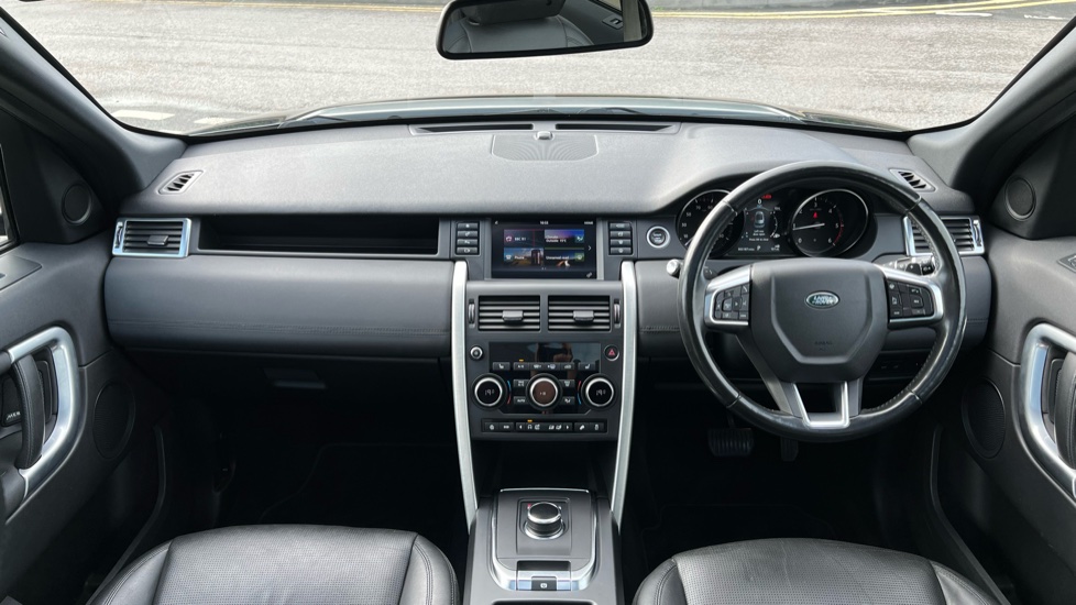 Land Rover Discovery Sport 2.0 TD4 180 HSE Black 5dr Auto Diesel Station Wagon - Image 9