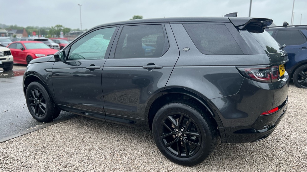 Land Rover Discovery Sport 2.0 D200 Dynamic SE 5dr Auto [5 Seat] Diesel Station Wagon - Image 21