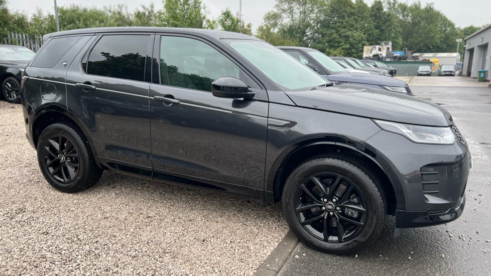 Land Rover Discovery Sport 2.0 D200 Dynamic SE 5dr Auto [5 Seat] Diesel Station Wagon - Image 26