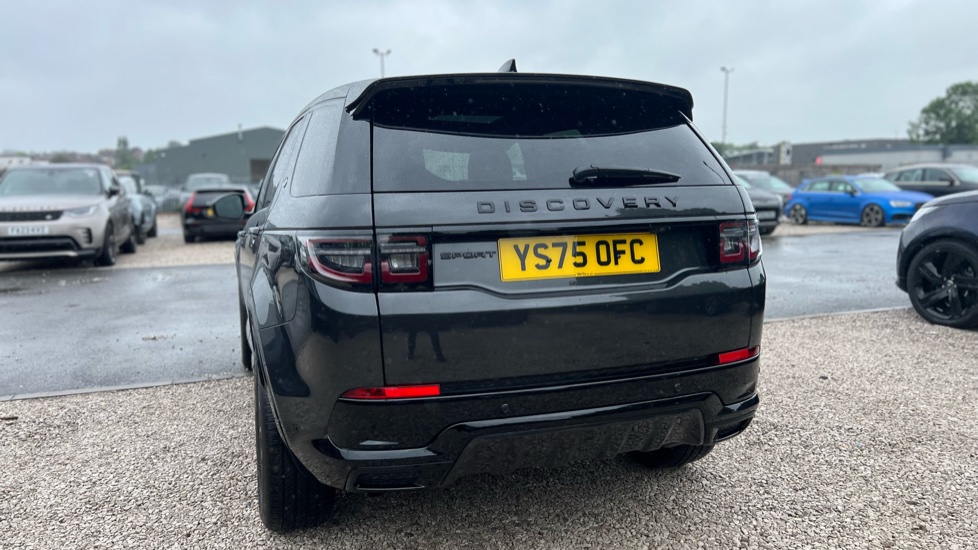 Land Rover Discovery Sport 2.0 D200 Dynamic SE 5dr Auto [5 Seat] Diesel Station Wagon - Image 28