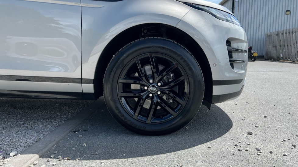 Land Rover Range Rover Evoque 2.0 D200 Edition 5dr Auto Diesel Hatchback - Image 8