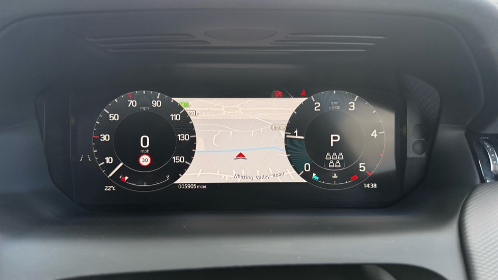 Land Rover Discovery Sport 2.0 D200 Dynamic SE 5dr Auto [7 Seat] Diesel Station Wagon - Image 16