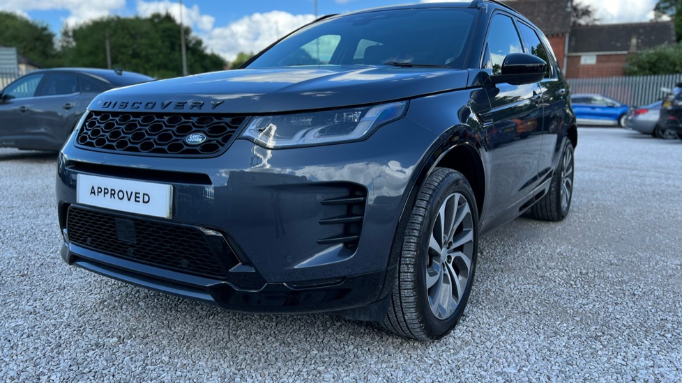 Land Rover Discovery Sport 2.0 D200 Dynamic SE 5dr Auto [7 Seat] Diesel Station Wagon - Image 24
