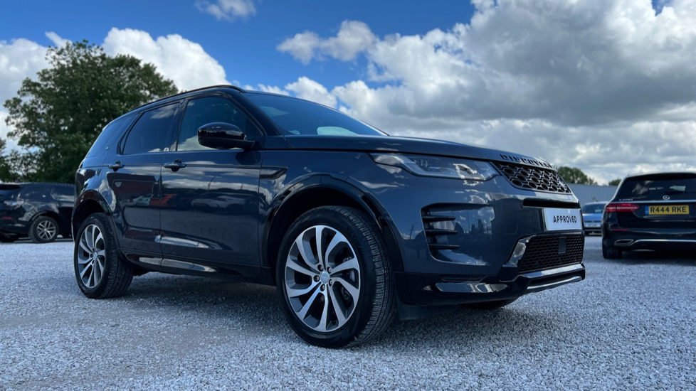 Land Rover Discovery Sport 2.0 D200 Dynamic SE 5dr Auto [7 Seat] Diesel Station Wagon - Image 25