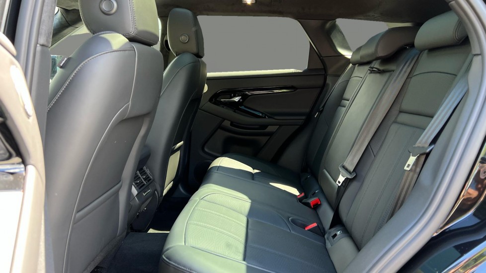 Land Rover Range Rover Evoque 2.0 D200 Autobiography 5dr Auto [Revised] Diesel Hatchback - Image 4