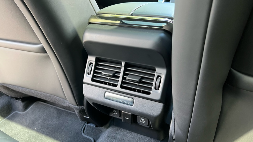 Land Rover Range Rover Evoque 2.0 D200 Autobiography 5dr Auto [Revised] Diesel Hatchback - Image 18