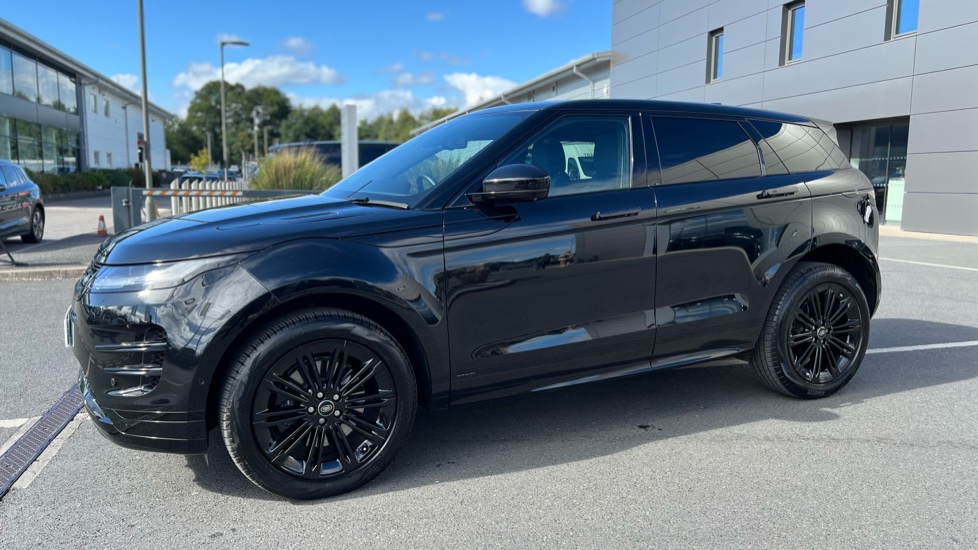 Land Rover Range Rover Evoque 2.0 D200 Autobiography 5dr Auto [Revised] Diesel Hatchback - Image 22