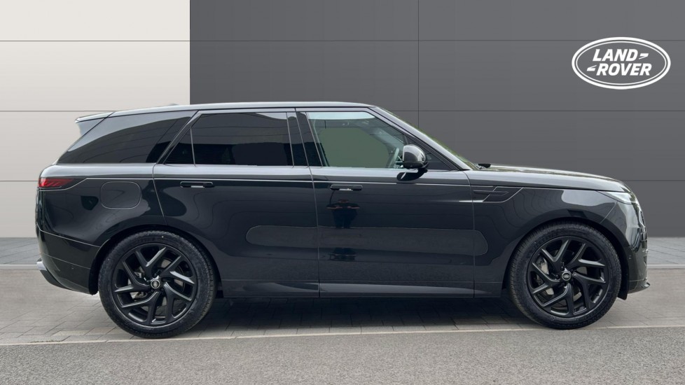 Land Rover Range Rover Sport 3.0 D300 Dynamic SE 5dr Auto Diesel Estate - Image 5