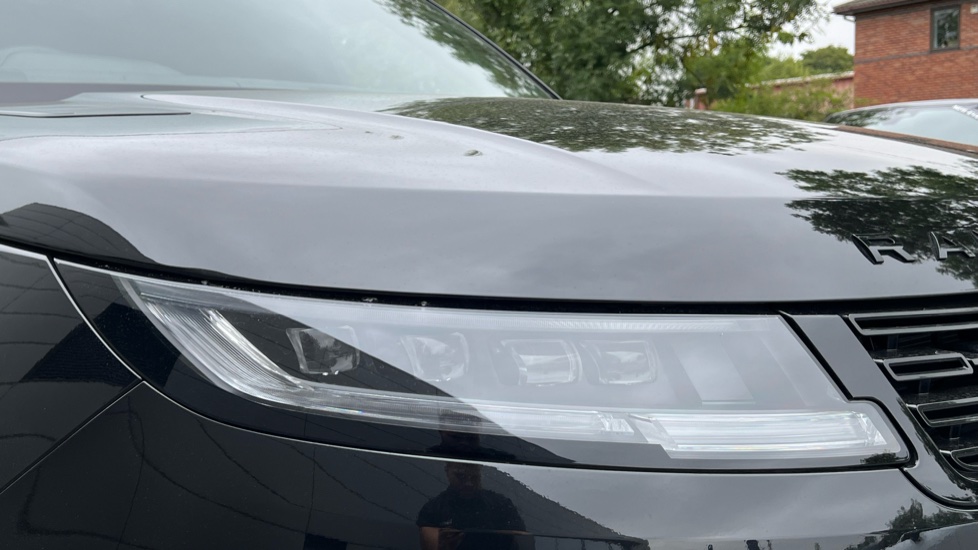 Land Rover Range Rover Sport 3.0 D300 Dynamic SE 5dr Auto Diesel Estate - Image 17
